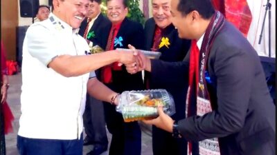 Perayaan Natal Dan Bona Taon Pomparan Toga Raja Doloksaribu Kota Medan, Dihadiri Oleh Dr.Maruli Siahaan