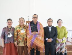 Ibadah Jumat Agung di HKBP Simorangkir, Bupati Taput Ajak Jemaat Gaungkan Kembali Wisata Rohani Salib Kasih