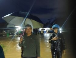 Tinjau Meluapnya Aek Haidupan Siwaluompu, Pemkab Tapanuli Utara  Tetap Upayakan Percepatan Penanganan Normalisasi.
