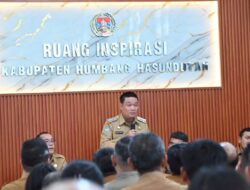 Kali Pertama, Bupati Humbahas Gelar Rapat Evaluasi Kinerja Eselon III