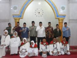 Pemkab Tapanuli Utara Lepas Keberangkatan 7 Calon Haji, Harapkan Kembali Tetap Sehat