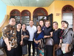 Anggota DPR RI Maruli Siahaan Melayat ke Rumah Duka Margo Siahaan di Medan