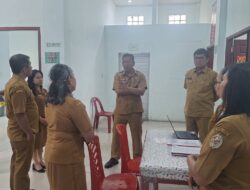 Tegakkan Disiplin dan Tingkatkan Pelayanan, Sekda Taput Sidak Dinas Kesehatan dan Puskesmas