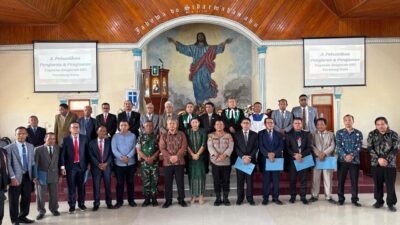 Pemkab Taput Hadiri Ibadah Minggu II Dung Trinitatis dan Pelantikan Pengurus Yayasan Anugerah HKI Tarutung Kota